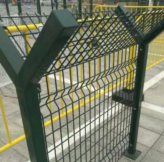 东港机场护栏网